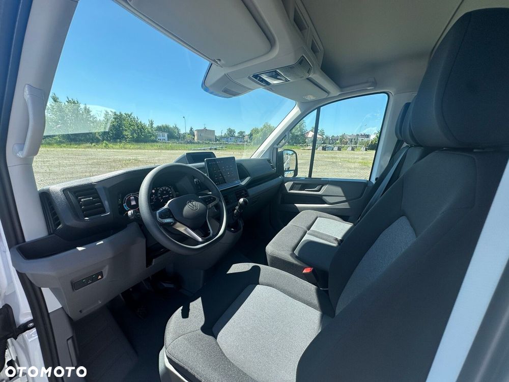 Volkswagen Crafter Skrzyniowy z podwójną kabiną - 8