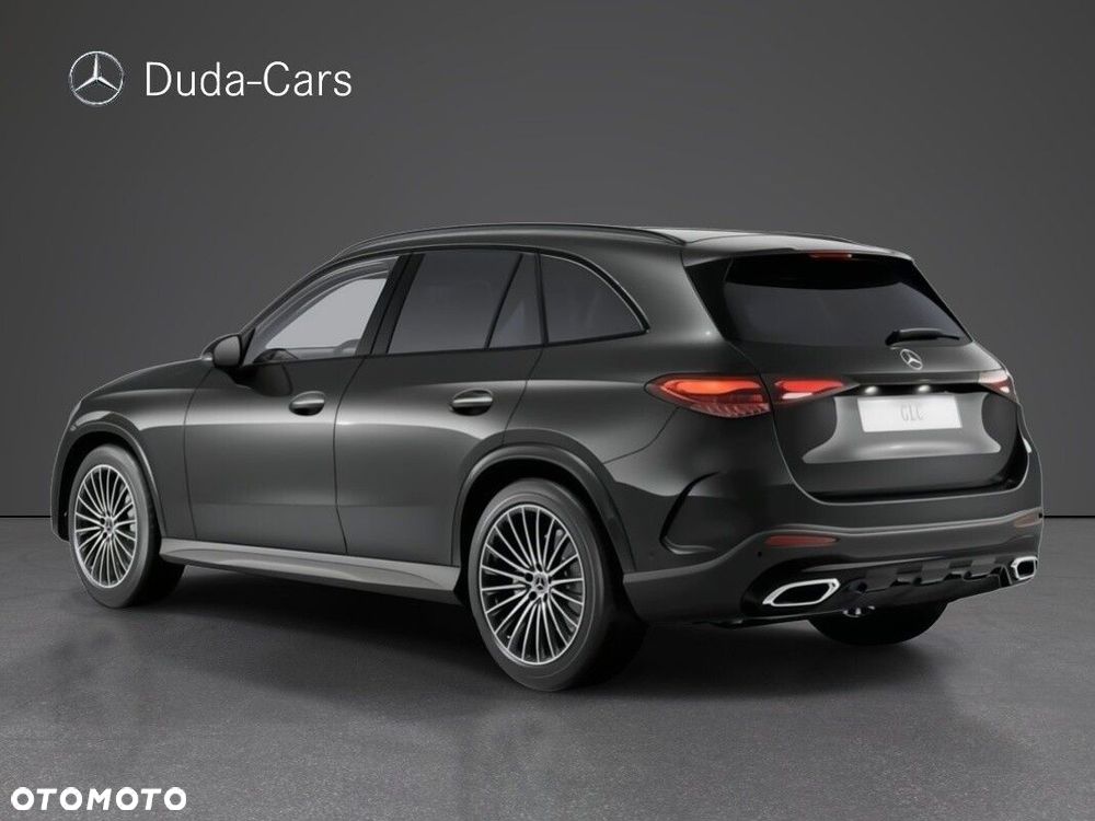 Mercedes-Benz GLC - 7