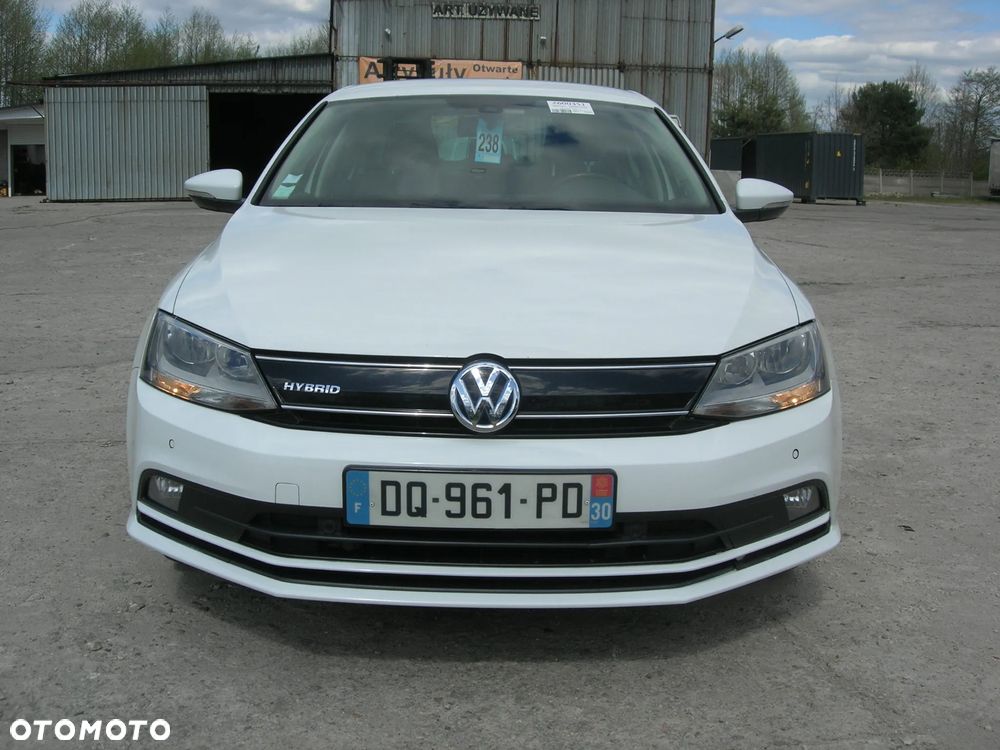 Volkswagen Jetta Hybrid - 8