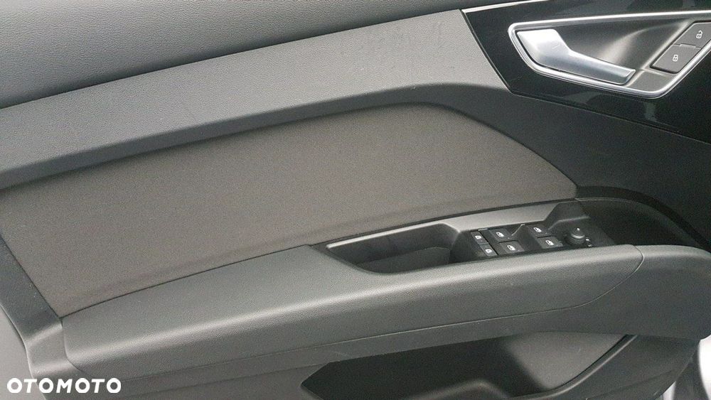 Audi Q4 e-tron - 20