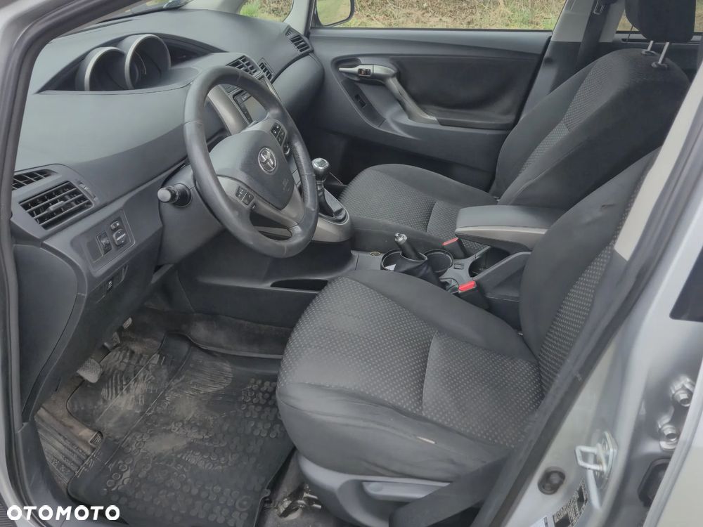 Toyota Verso 2.0 D-4D Sol plus 7os - 15