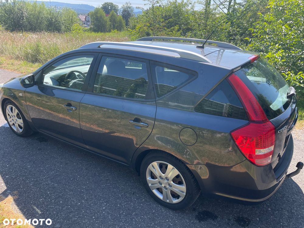 Kia Ceed 1.4 CVVT Vision - 6