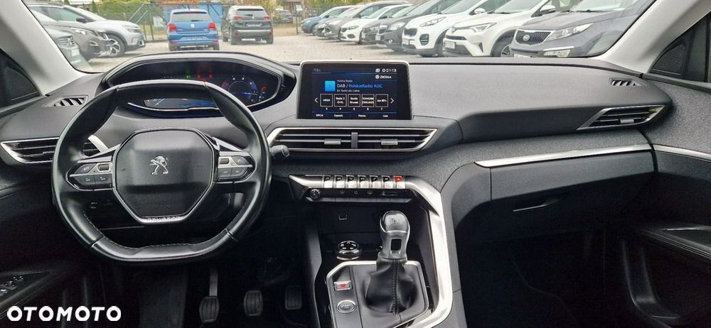 Peugeot 3008 - 25