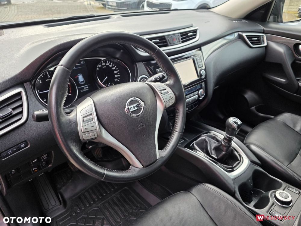 Nissan X-Trail - 16