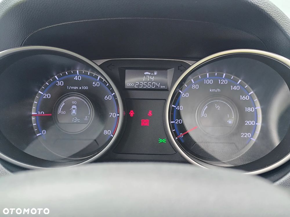 Hyundai ix35 1.6 GDI Premium 2WD - 19