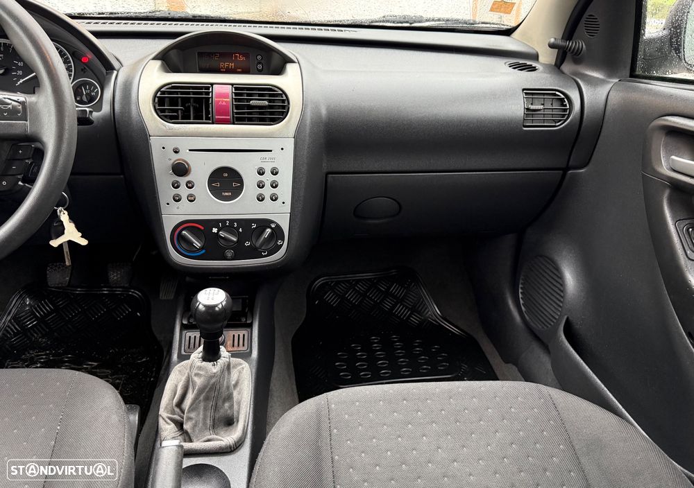 Opel Corsa 1.2 16V Confort - 15