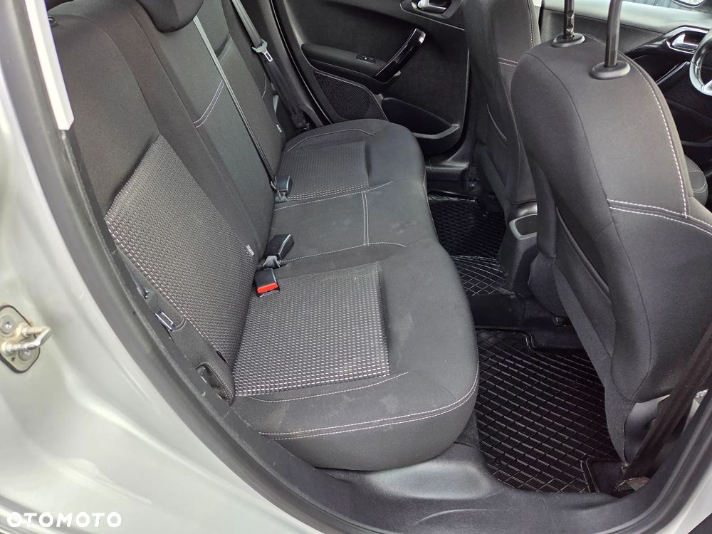 Peugeot 208 PureTech 110 Stop & Start Active - 21