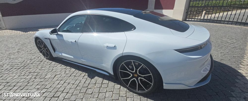 Porsche Taycan Standard - 7