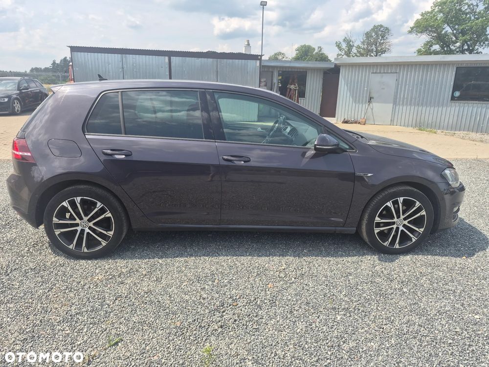 Volkswagen Golf 1.4 TSI BlueMotion Technology DSG Lounge - 4