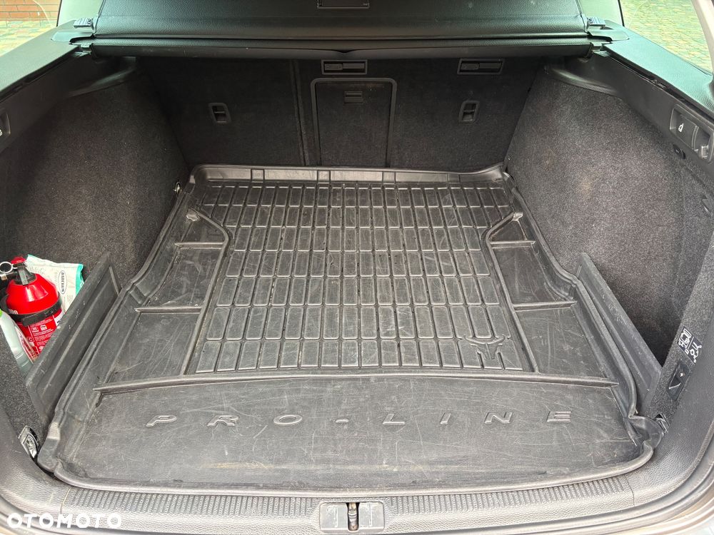 Volkswagen Passat Alltrack - 14