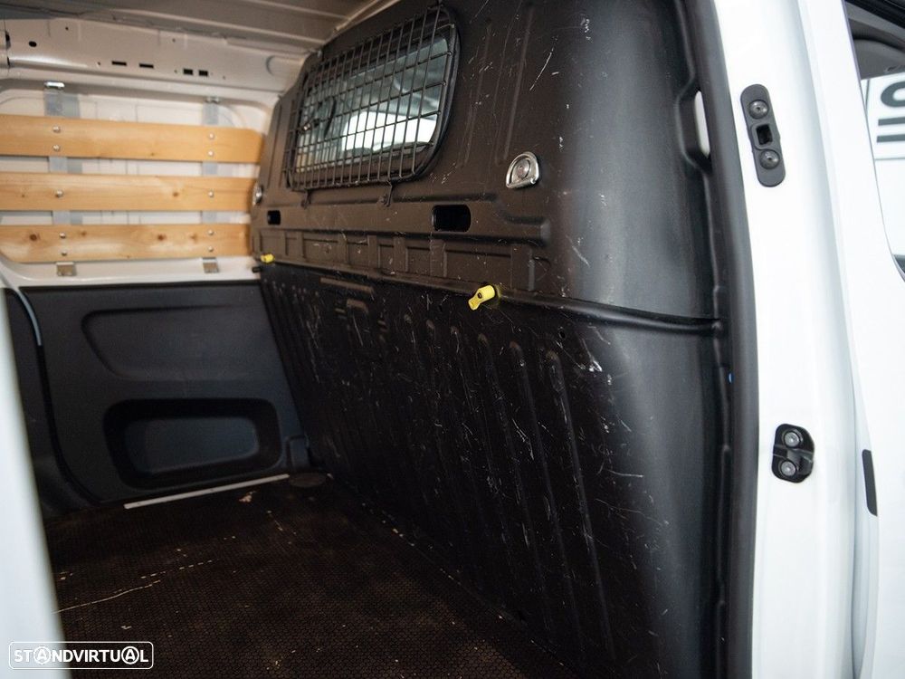 Peugeot Partner 1,5 Diesel XL EHZ Cabine Dupla - 17