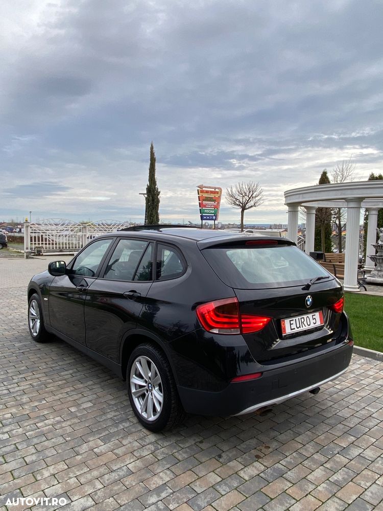 BMW X1 xDrive20d - 13