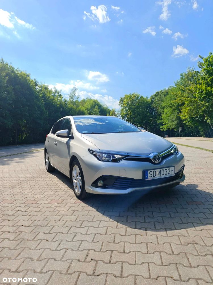 Toyota Auris - 3