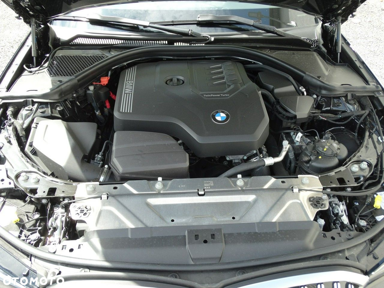 BMW Seria 3 318i M Sport - 28