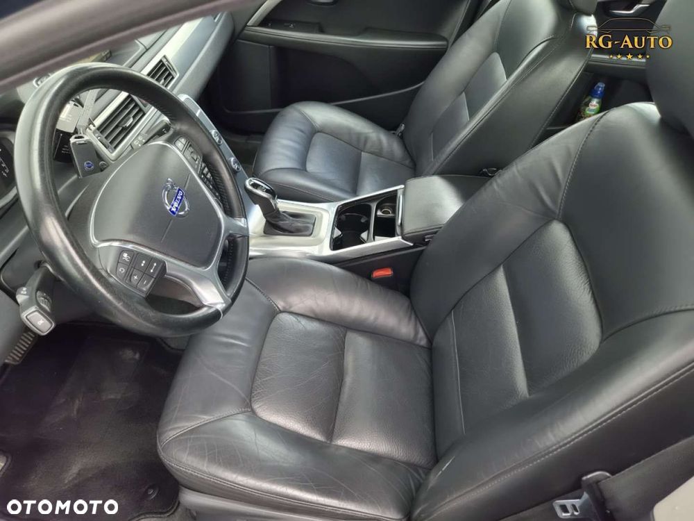 Volvo V70 - 26