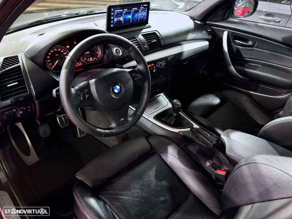 BMW 118 d Pack M - 8