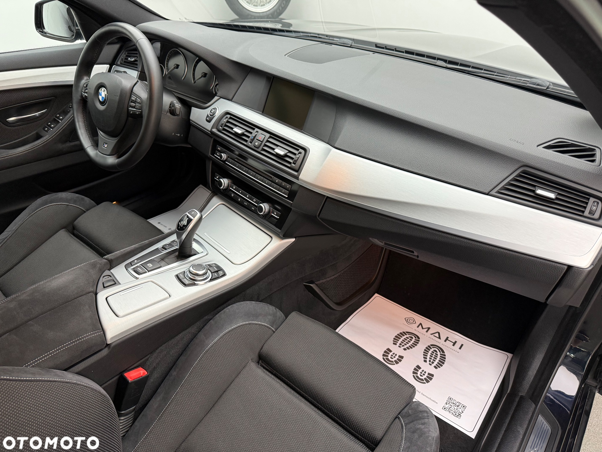 BMW Seria 5 520i Touring Luxury Line - 17