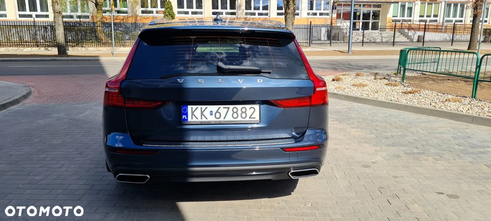 Volvo V60 D3 Momentum - 12