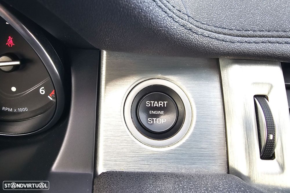 Land Rover Range Rover Evoque 2.0 TD4 SE Dynamic Auto - 18