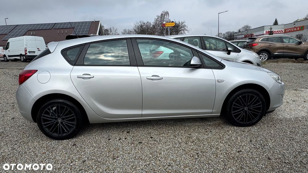 Opel Astra 1.4 Fun - 4