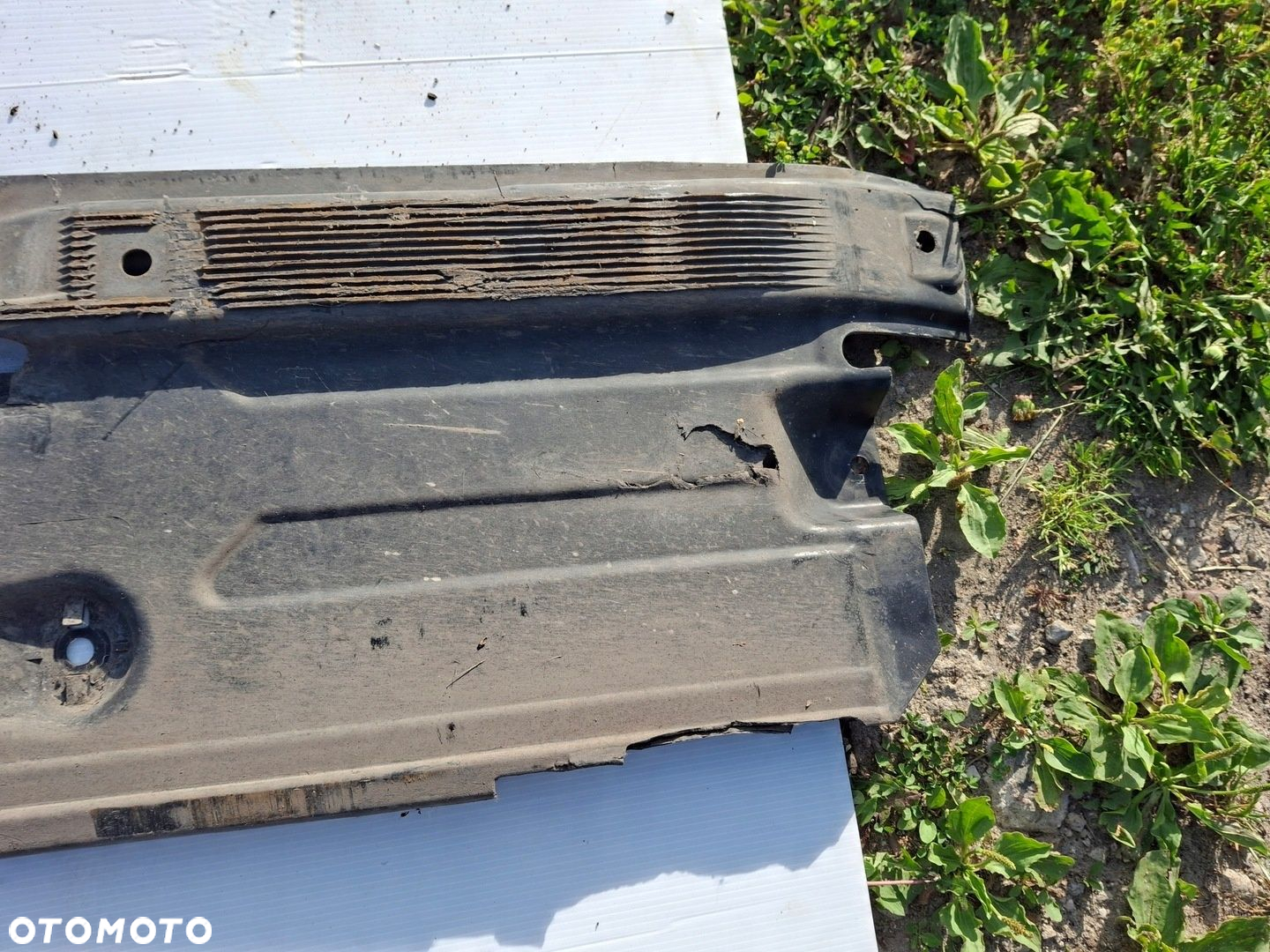Mercedes C207 W207 W204 OSŁONA PŁYTA PODWOZIA LEWA A2046809108 - 5