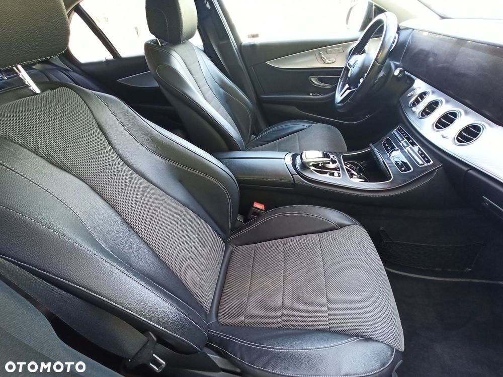 Mercedes-Benz Klasa E - 11