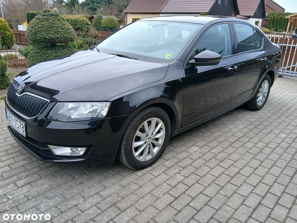 Skoda Octavia 1.4 TSI Ambition DSG - 4