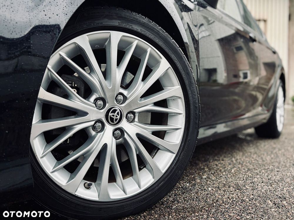 Toyota Camry 2.5 Hybrid Executive CVT - 10