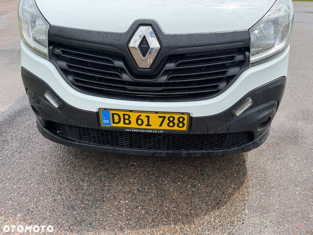Renault Trafic - 12