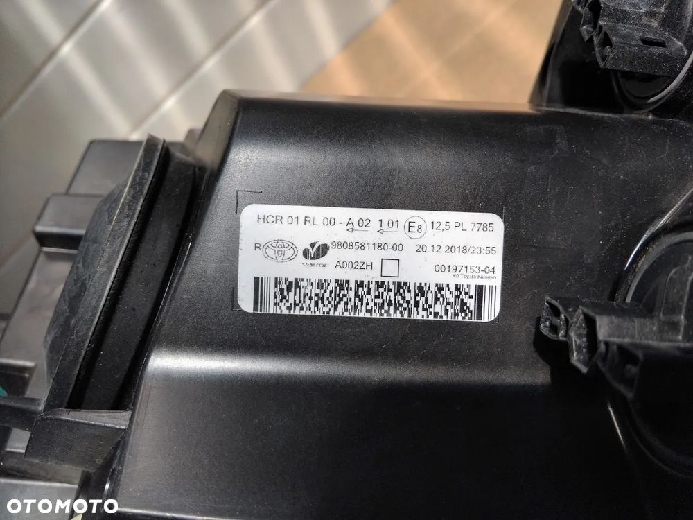 LAMPA PRZÓD TOYOTA PROACE II 16-23 9808581180 ORYGINAŁ EUROPA - 3