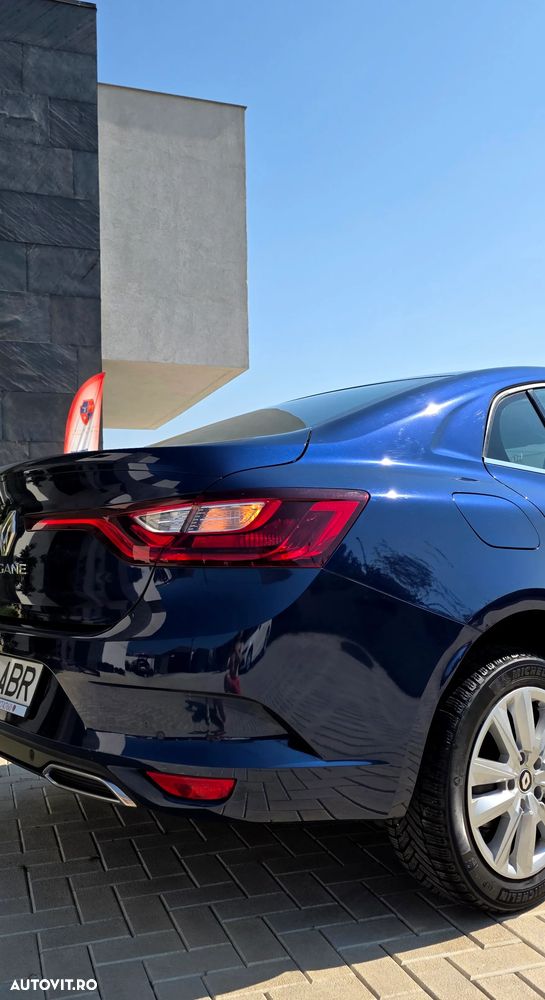 Renault Megane TCe 140 GPF Zen - 9