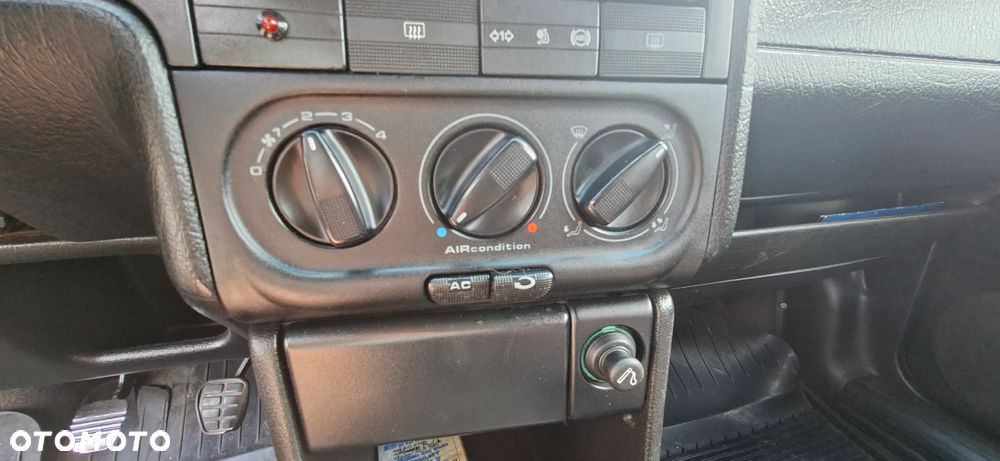 Volkswagen Passat 1.9 TDI - 10