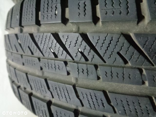 OPONY ZIMOWE BRIDGESTONE BLIZZAK LM-30 185/60R15 - 3