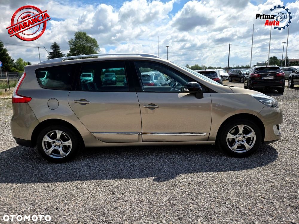 Renault Grand Scenic - 11