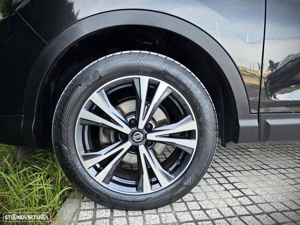 Nissan Qashqai 1.5 dCi N-Connecta J18 - 36