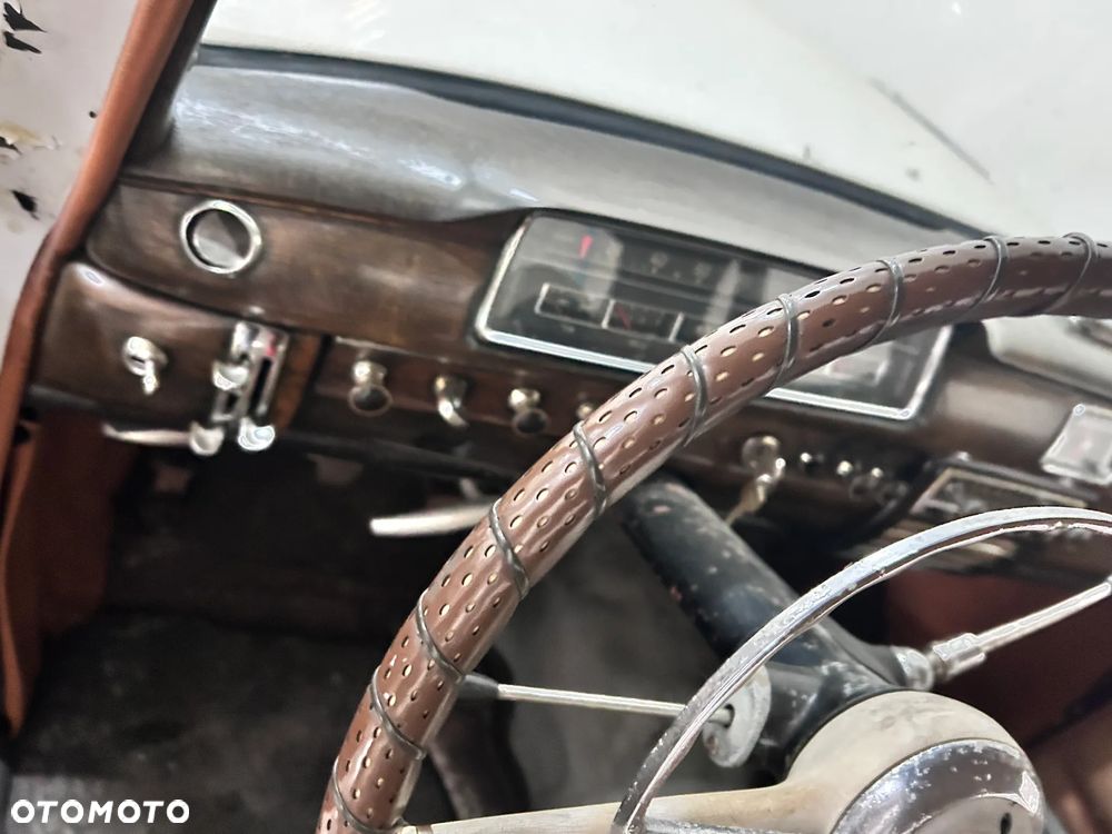 Mercedes-Benz Inny - 7