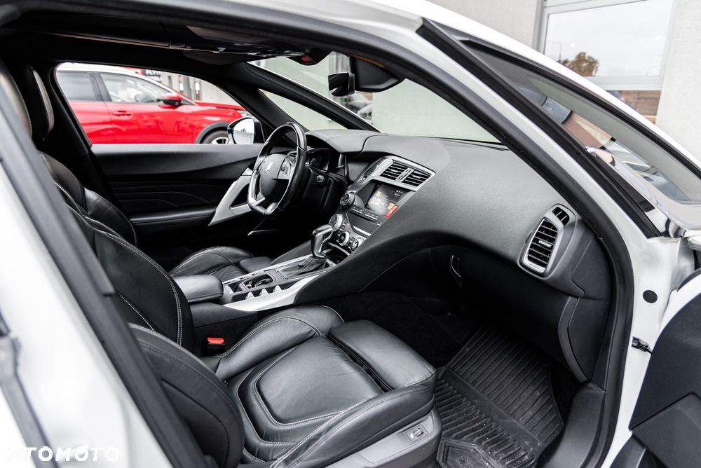 Citroën DS5 2.0 BlueHDi SoChic - 21