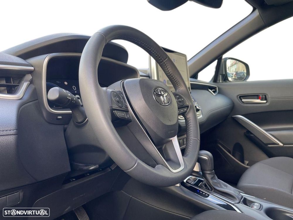 Toyota Corolla Cross 2.0 Hybrid Exclusive - 16