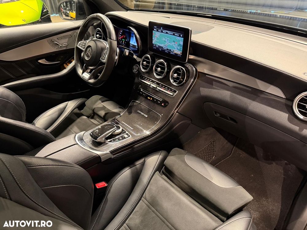 Mercedes-Benz GLC AMG 63 S 4MATIC+ AMG Speedshift MCT 9G - 27