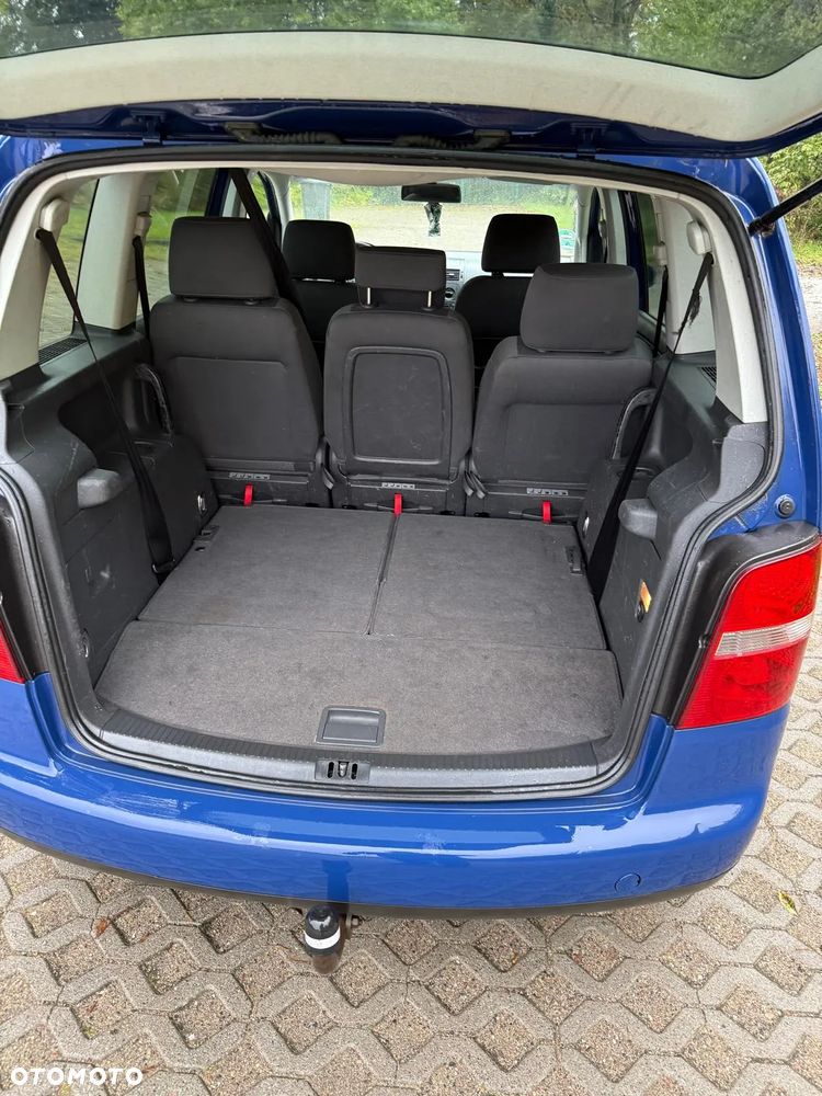 Volkswagen Touran 1.9 TDI - 7