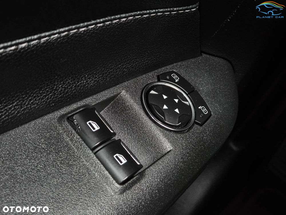 Ford Mustang 2.3 EcoBoost - 29