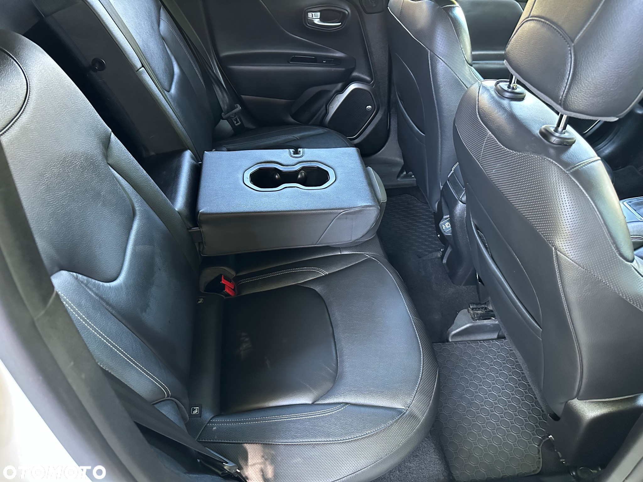 Jeep Renegade 1.3 GSE T4 Turbo Limited 4x4 S&S - 15
