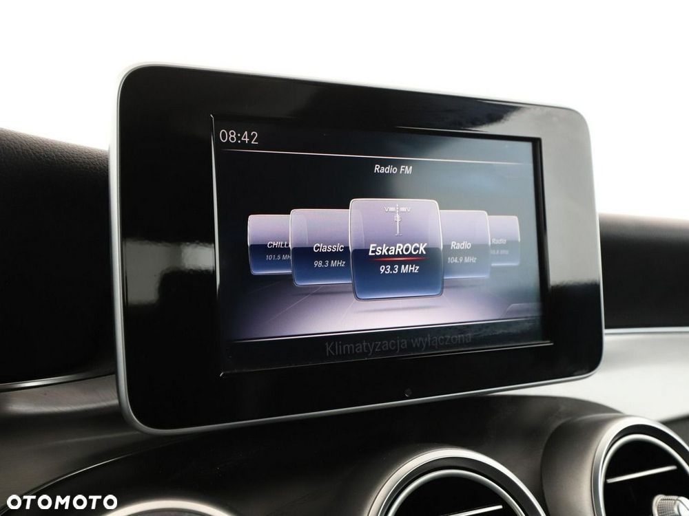 Mercedes-Benz Klasa C 200 9G-TRONIC AMG Line - 24