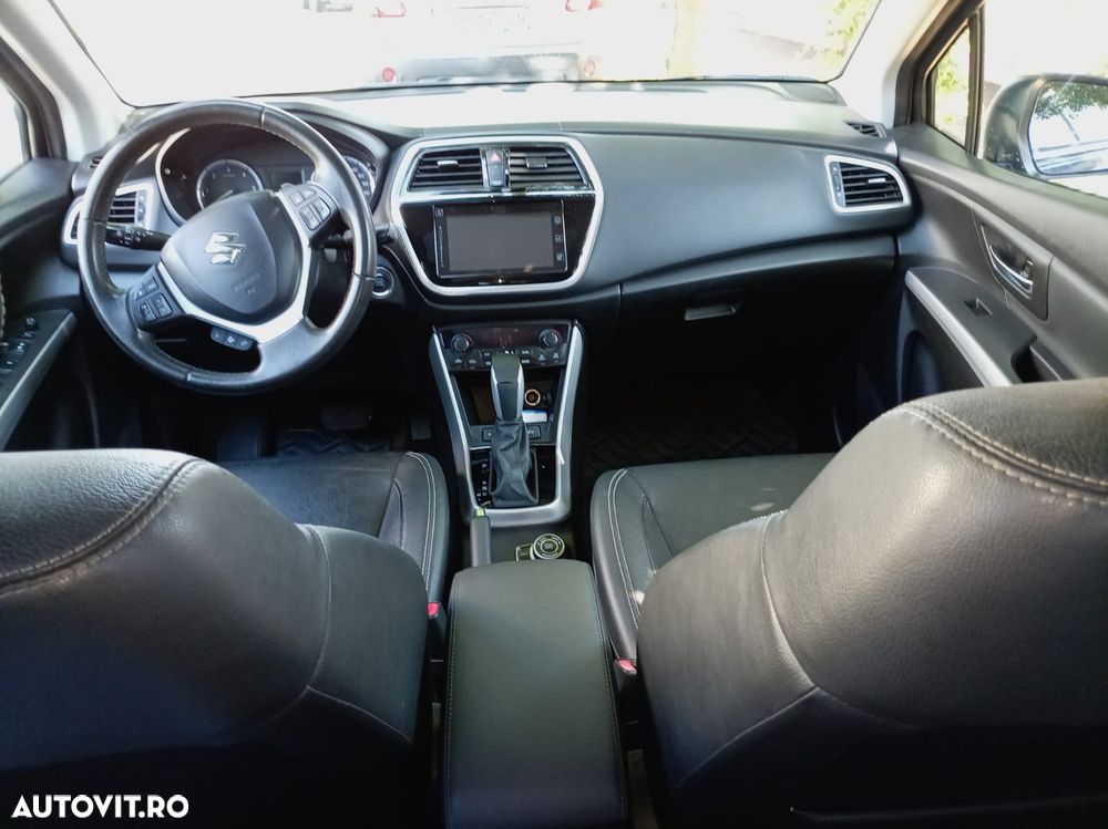 Suzuki S-Cross - 8