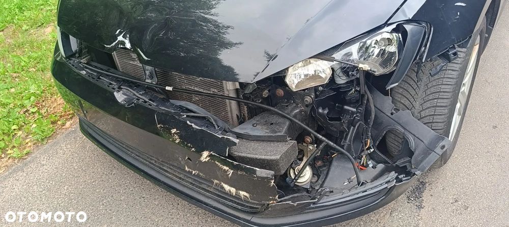 Volkswagen Golf - 9