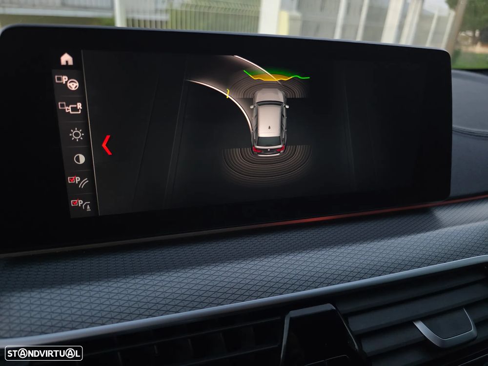 BMW 520 d Pack M Auto - 33