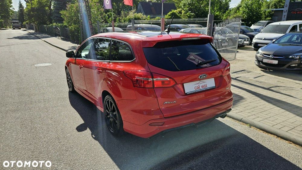 Ford Focus 1.5 EcoBoost STart-Stopp-System ST-LINE - 11