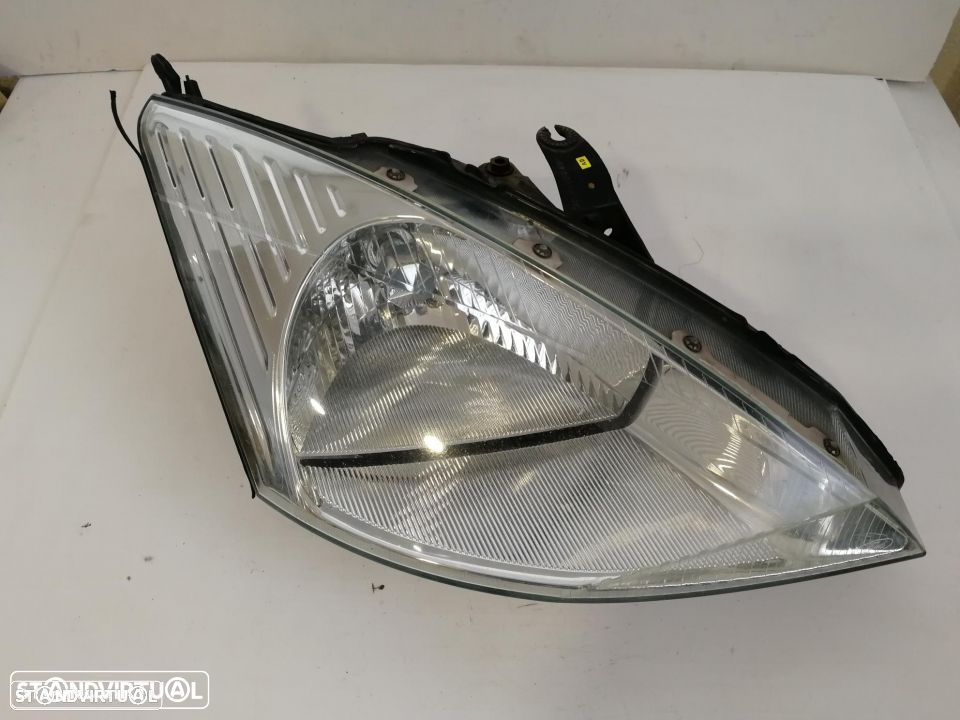 Farol óptica frente direito Ford focus 1998 a 2001 - 1