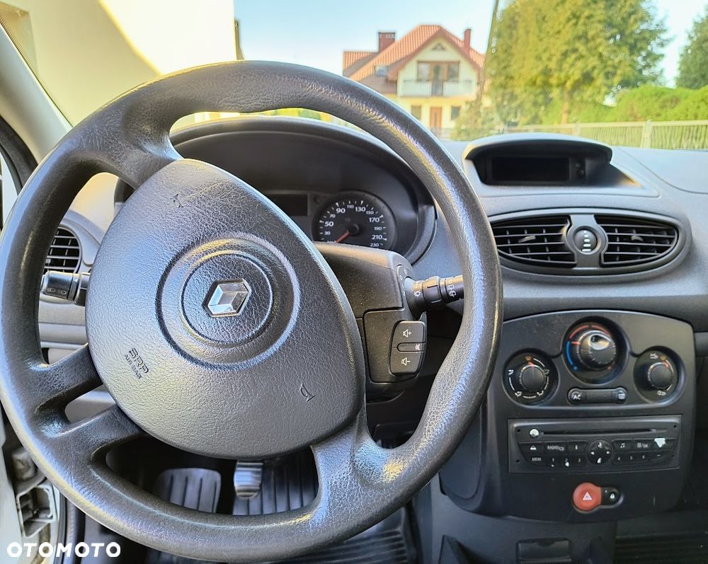 Renault Clio 1.5 dCi Campus - 7