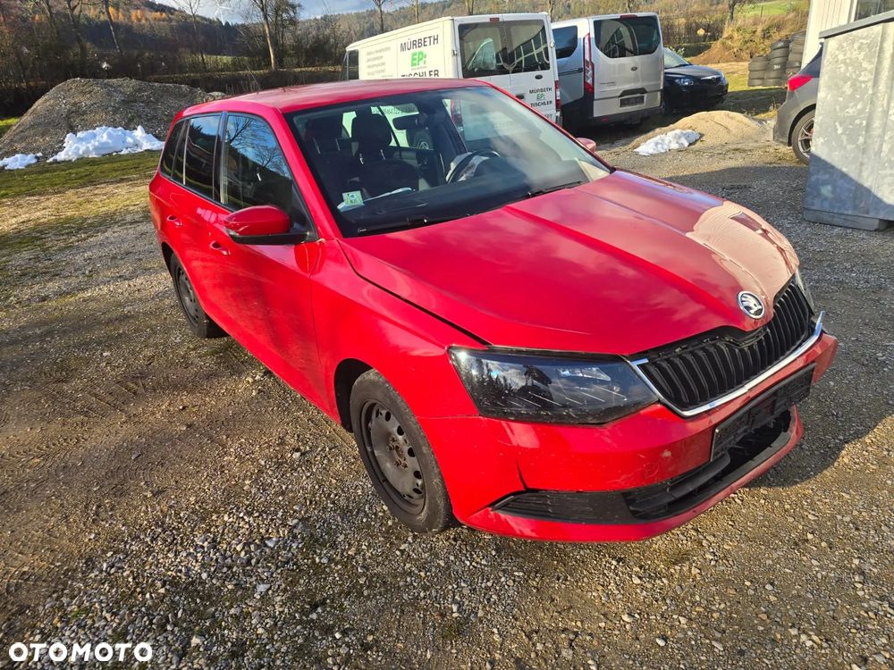 Skoda Fabia 1.2 TSI Cool Edition Red & Grey - 1
